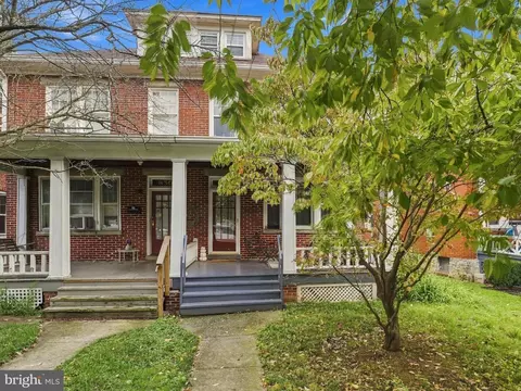828 Hamilton Blvd, Hagerstown, MD 21742