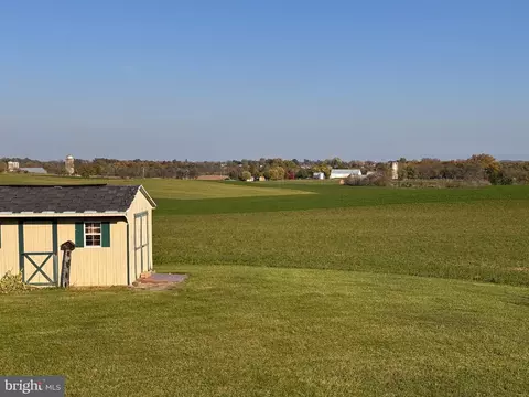 11841 Ashton Rd, Clear Spring, MD 21722 photo 5