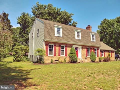 6375 Centennial Dr, Salisbury, MD 21801 photo 2