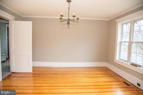 407 S Main St, Hebron, MD 21830 photo 9