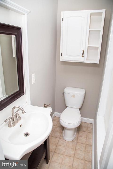 407 S Main St, Hebron, MD 21830 photo 16