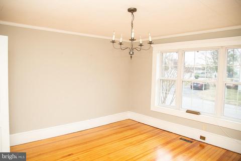 407 S Main St, Hebron, MD 21830 photo 8