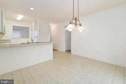 911 Emerald Ct, Salisbury, MD 21801 photo 9