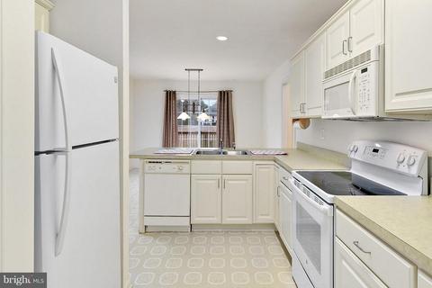 911 Emerald Ct, Salisbury, MD 21801 photo 11