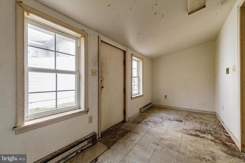 205 East St, Delmar, MD 21875 photo 9