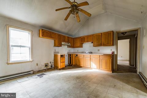 205 East St, Delmar, MD 21875 photo 11