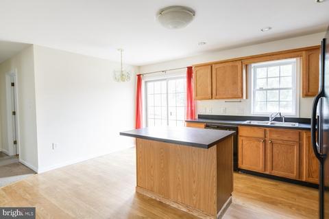 104 Monument Sq, Salisbury, MD 21804 photo 9