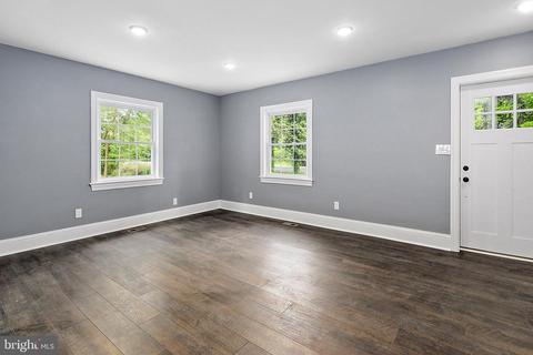 30951 E Line Rd, Delmar, MD 21875 photo 4