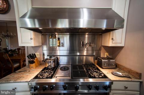 1012 Riverside Dr, Salisbury, MD 21801 photo 10