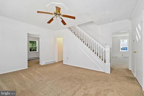 207 East St, Delmar, MD 21875 photo 2