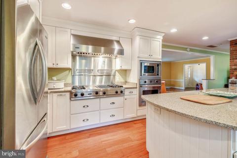 720 Burning Tree Cir, Salisbury, MD 21801 photo 4