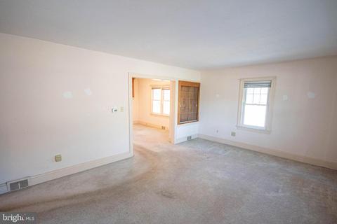 711 State St, Sharptown, MD 21861 photo 4
