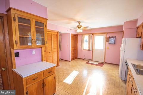 711 State St, Sharptown, MD 21861 photo 11