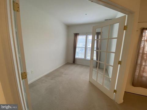 2000 Whispering Ponds Ct #2B, Salisbury, MD 21804 photo 10