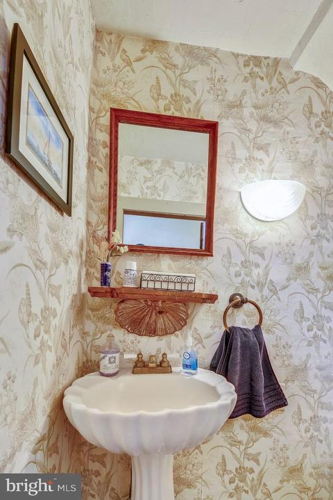 6313 Cherry Walk Rd, Hebron, MD 21830 photo 30