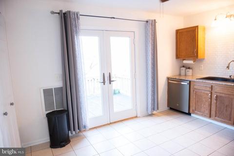2302 Abbott Dr, Salisbury, MD 21804 photo 9