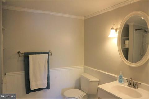 307 E Church St, Hebron, MD 21830 photo 9