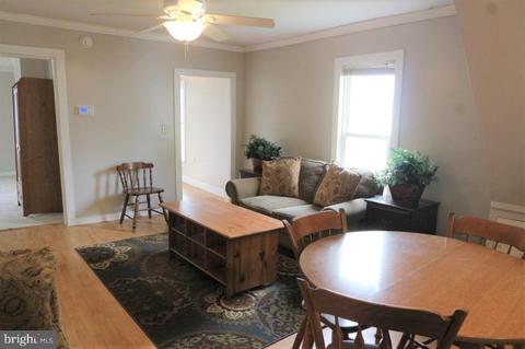 307 E Church St, Hebron, MD 21830 photo 4