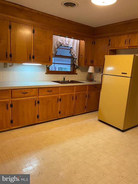 302 Amherst Rd, Salisbury, MD 21801 photo 9