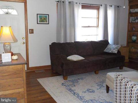 326 E Lillian St, Hebron, MD 21830 photo 33