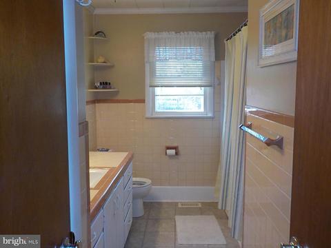 326 E Lillian St, Hebron, MD 21830 photo 26