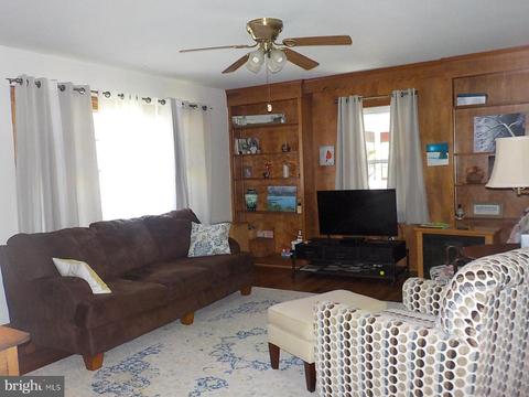 326 E Lillian St, Hebron, MD 21830 photo 46