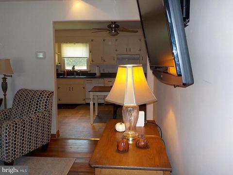 326 E Lillian St, Hebron, MD 21830 photo 17