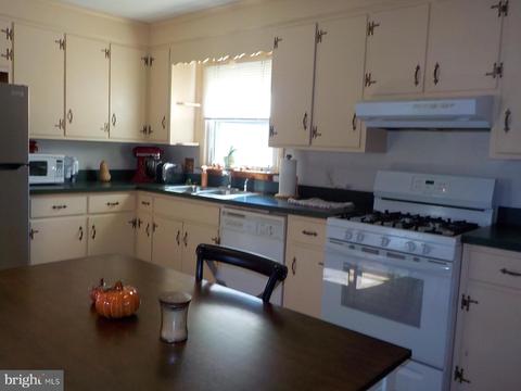 326 E Lillian St, Hebron, MD 21830 photo 19