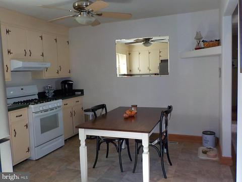 326 E Lillian St, Hebron, MD 21830 photo 22