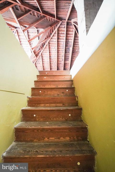 203 E Chestnut St, Delmar, MD 21875 photo 38