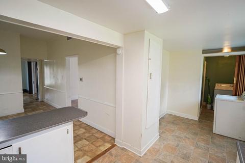 203 E Chestnut St, Delmar, MD 21875 photo 15