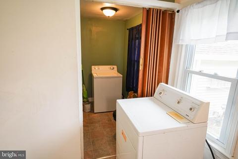 203 E Chestnut St, Delmar, MD 21875 photo 17