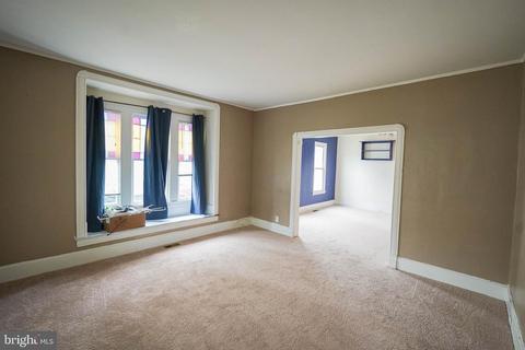 203 E Chestnut St, Delmar, MD 21875 photo 7