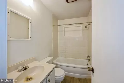 504 E College Ave, Salisbury, MD 21801 photo 29