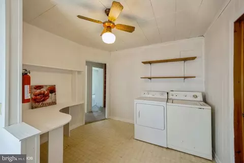 504 E College Ave, Salisbury, MD 21801 photo 27