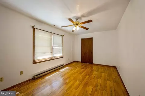 504 E College Ave, Salisbury, MD 21801 photo 21