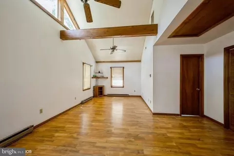 504 E College Ave, Salisbury, MD 21801 photo 7