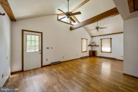 504 E College Ave, Salisbury, MD 21801 photo 4