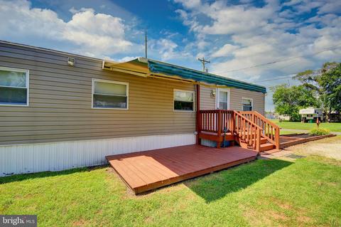 7381 Canal St, Willards, MD 21874 photo 2