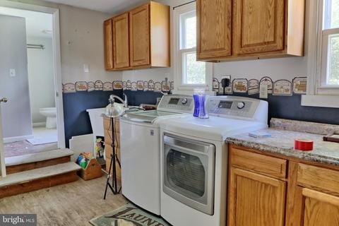 516 N Main St, Hebron, MD 21830 photo 11