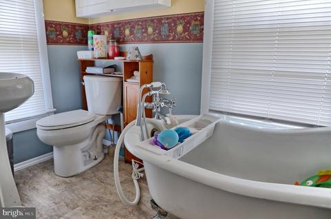 516 N Main St, Hebron, MD 21830 photo 23