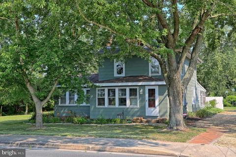 516 N Main St, Hebron, MD 21830 photo 2