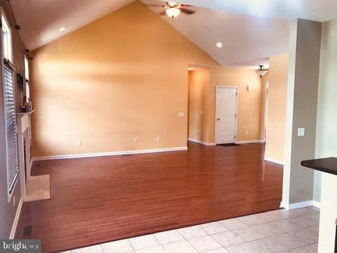 8837 Lenox Dr, Delmar, MD 21875 photo 6