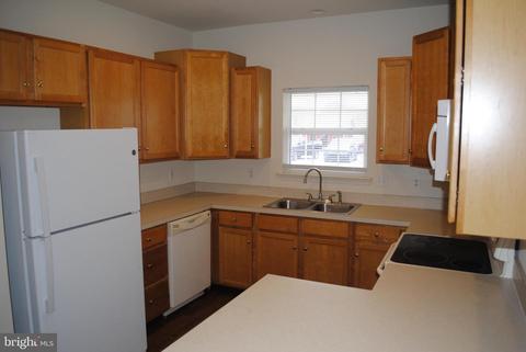 402 E State St, Delmar, MD 21875 photo 14