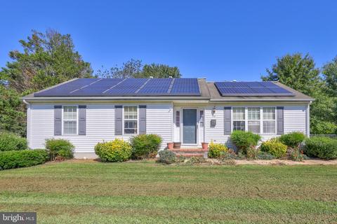 709 E Chestnut St, Delmar, MD 21875 photo 1