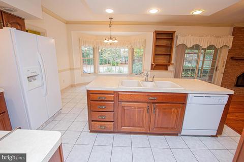 1131 Riverside Dr, Salisbury, MD 21801 photo 15