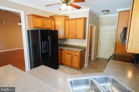 8856 Lennox Dr, Delmar, MD 21875 photo 7
