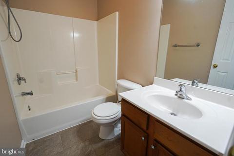 8856 Lennox Dr, Delmar, MD 21875 photo 18