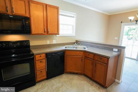 8856 Lennox Dr, Delmar, MD 21875 photo 8