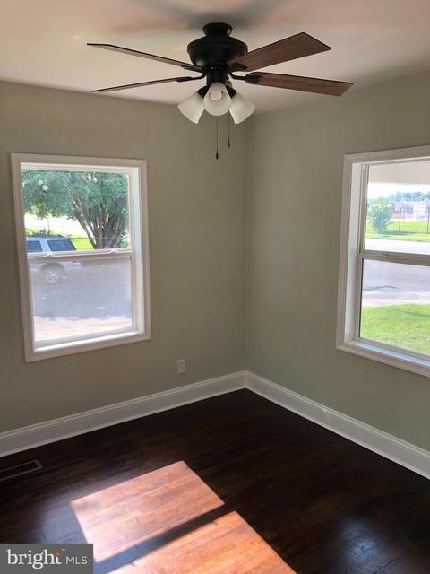 307 E College Ave, Salisbury, MD 21804 photo 24